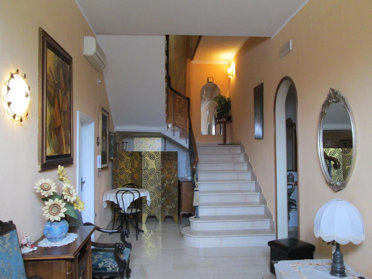 B&B Regina Margherita 皮昂比诺 外观 照片